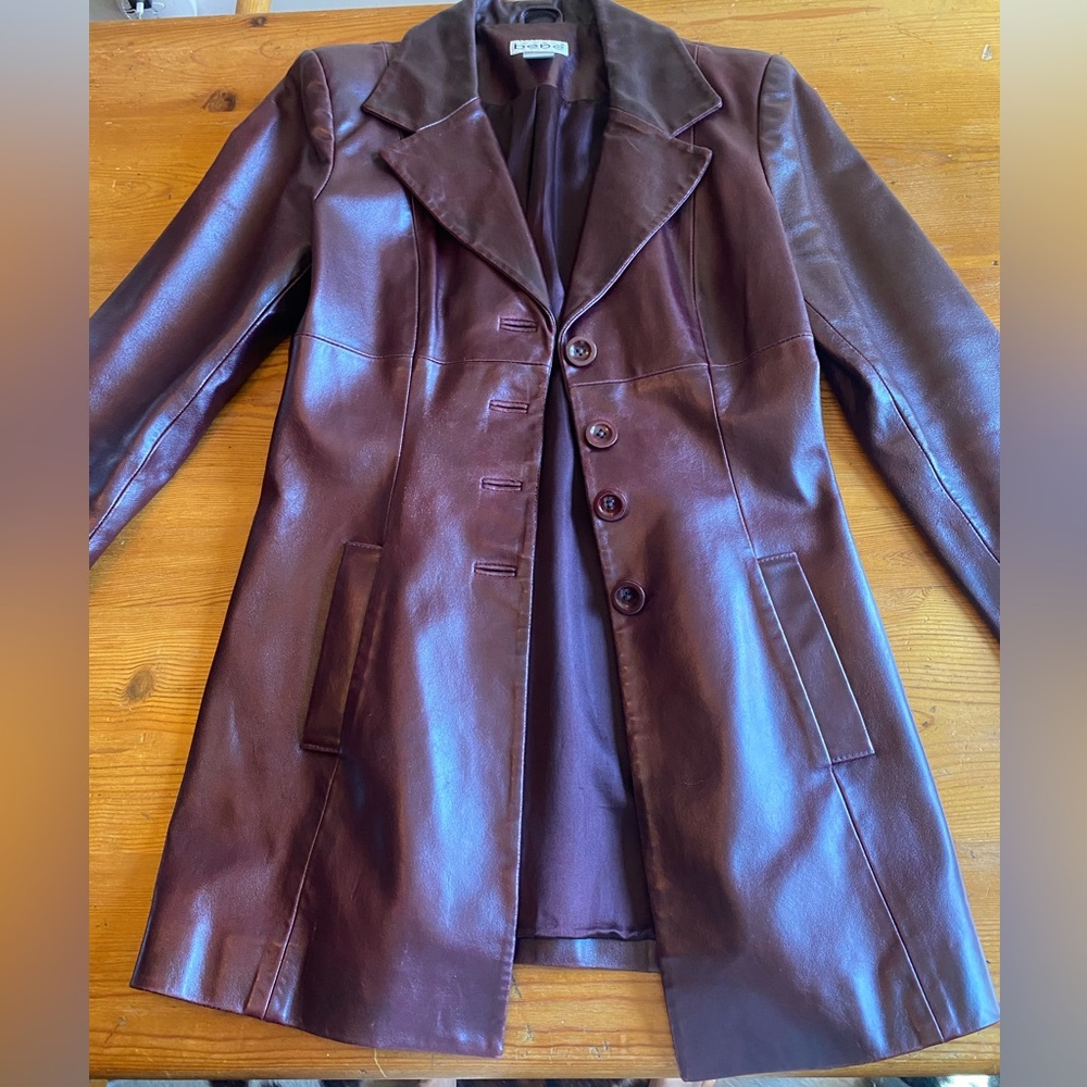 gorgeous burgundy leather Bebe vintage jacket
